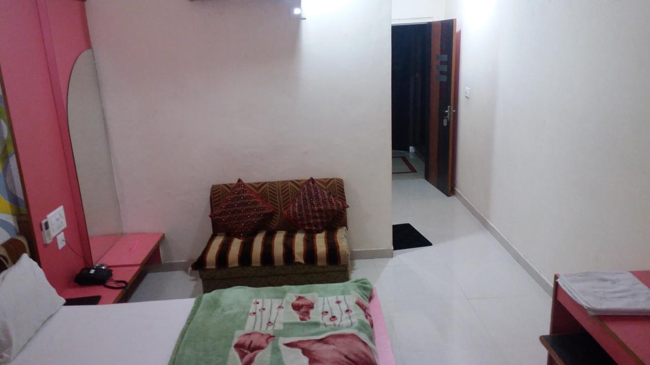 Hotel Relax Inn Banswara Luaran gambar